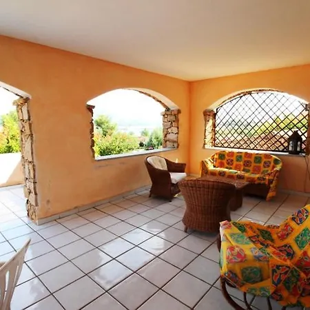 Casa Tilly, La Conia דירה קניגיונה